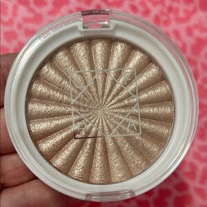 OFRA Highlighter-Blissful
